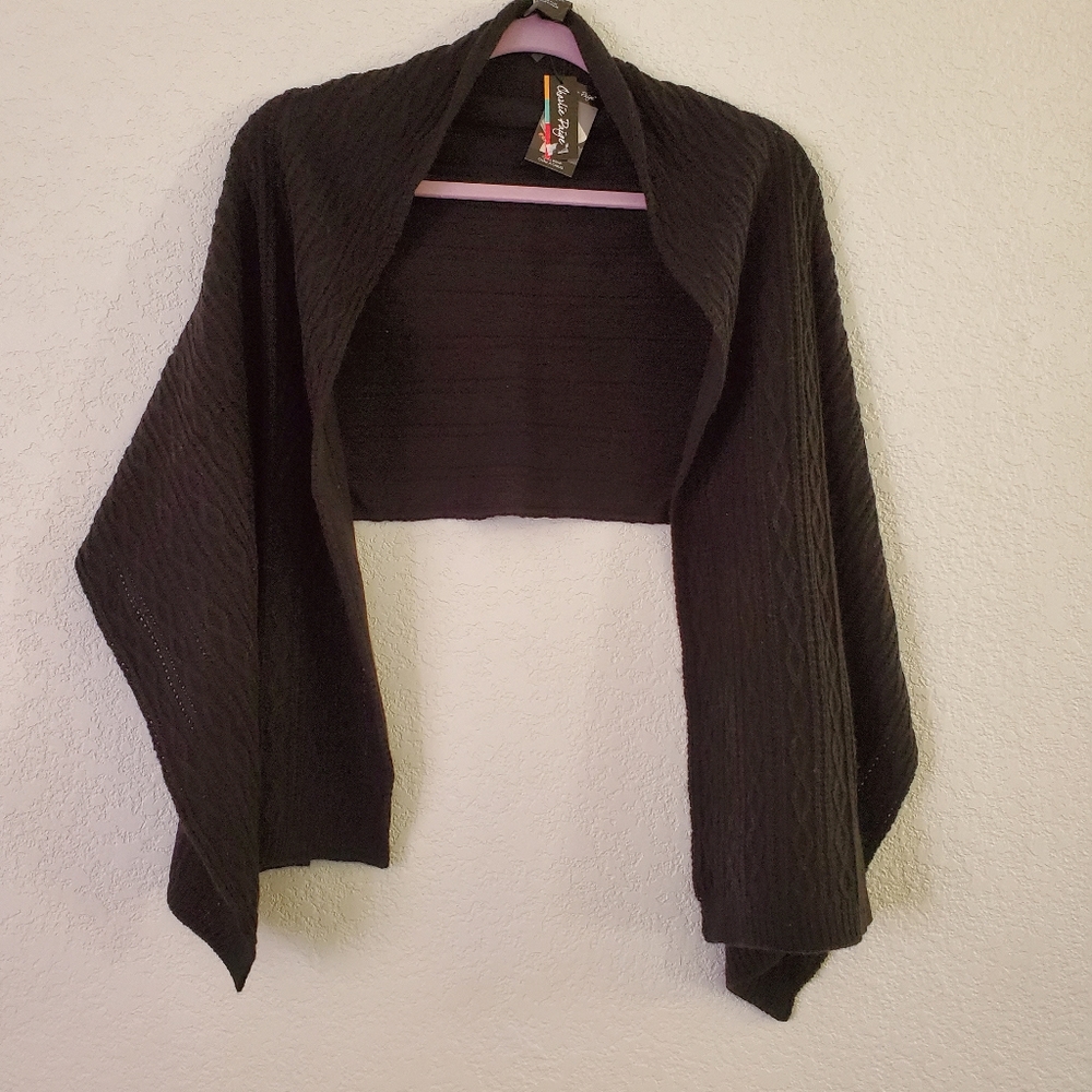 Cable knit wrap